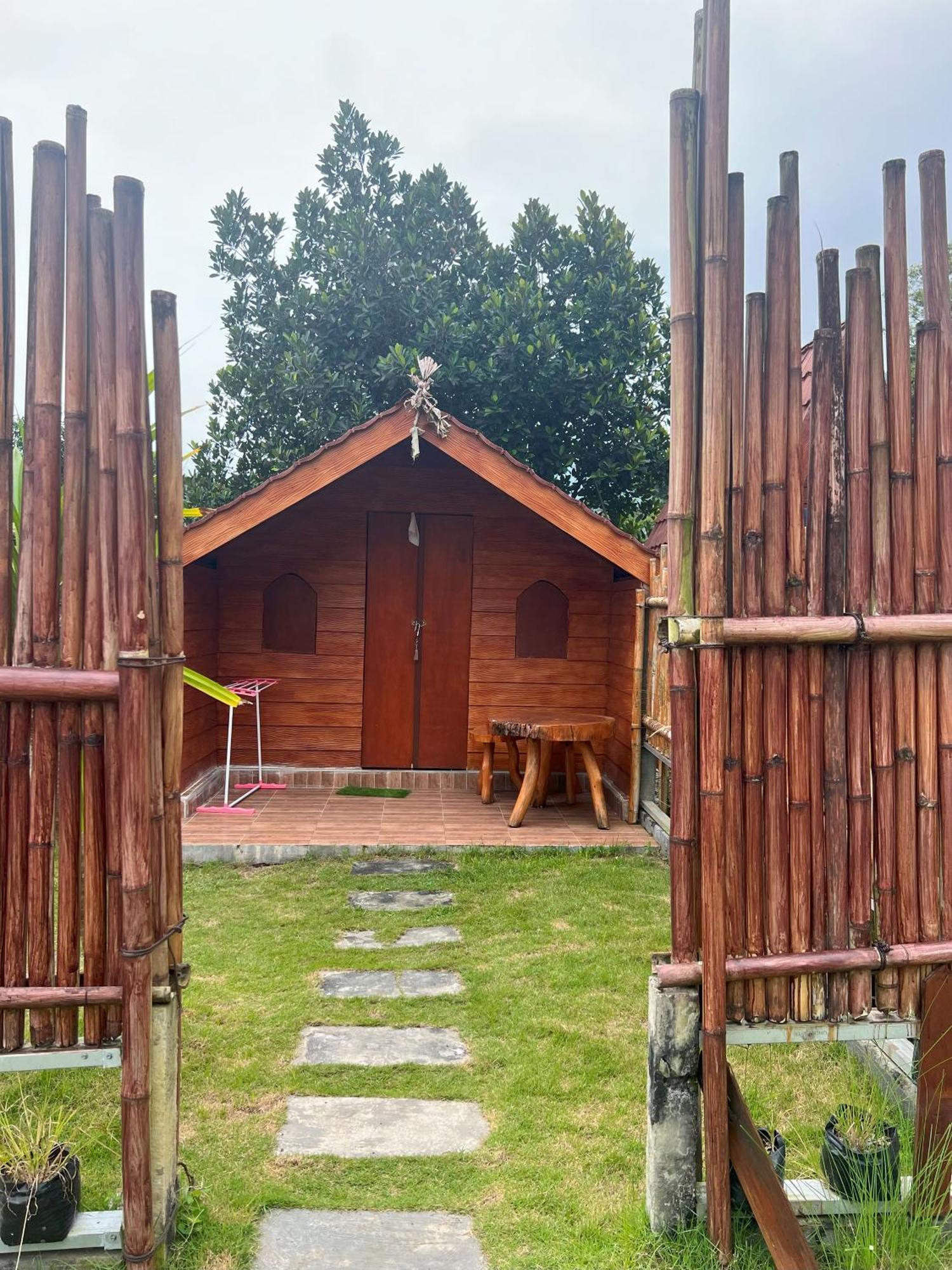 Samuh Camp Kintamani Hotel Room photo